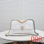 激安シャネルバッグコピー